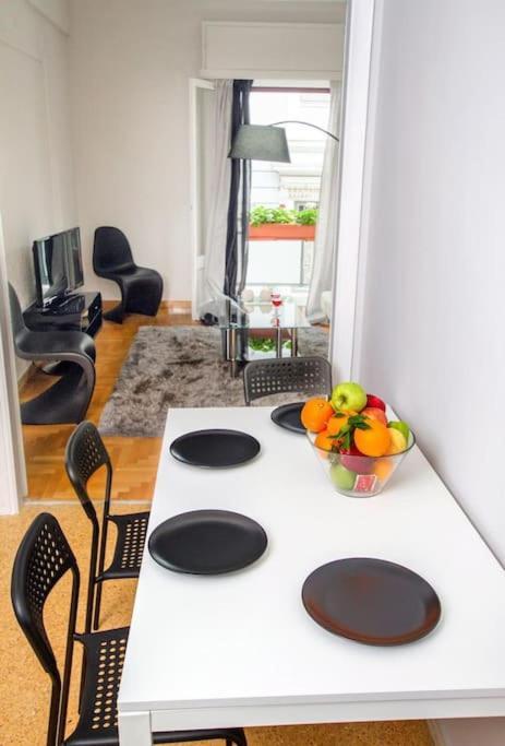 2Bdr Olympianzeus Apt With Netflix Atina Dış mekan fotoğraf